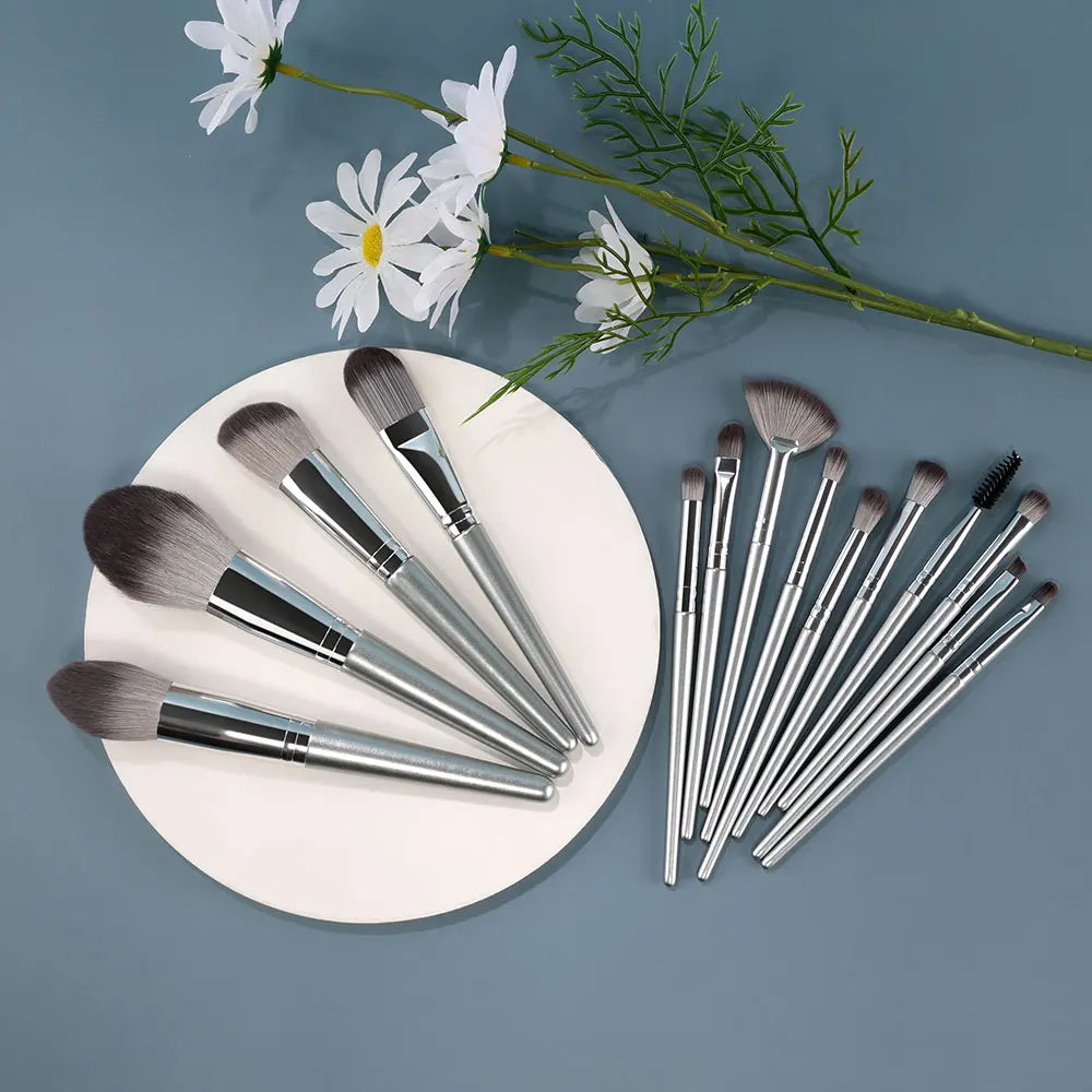 NEW 1/14Pcs Makeup Brushes Set Professional Super Soft Detail Blush Highlighter Foundation Concealer Eyeshadow Brush Beauty Tool