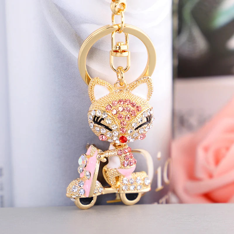 EASYA Cute Rhinestone Fox Keychain Llavero Car Key Ring Lovely Crystal Animal Key Chain Women Bag Accessories Pendant Charm