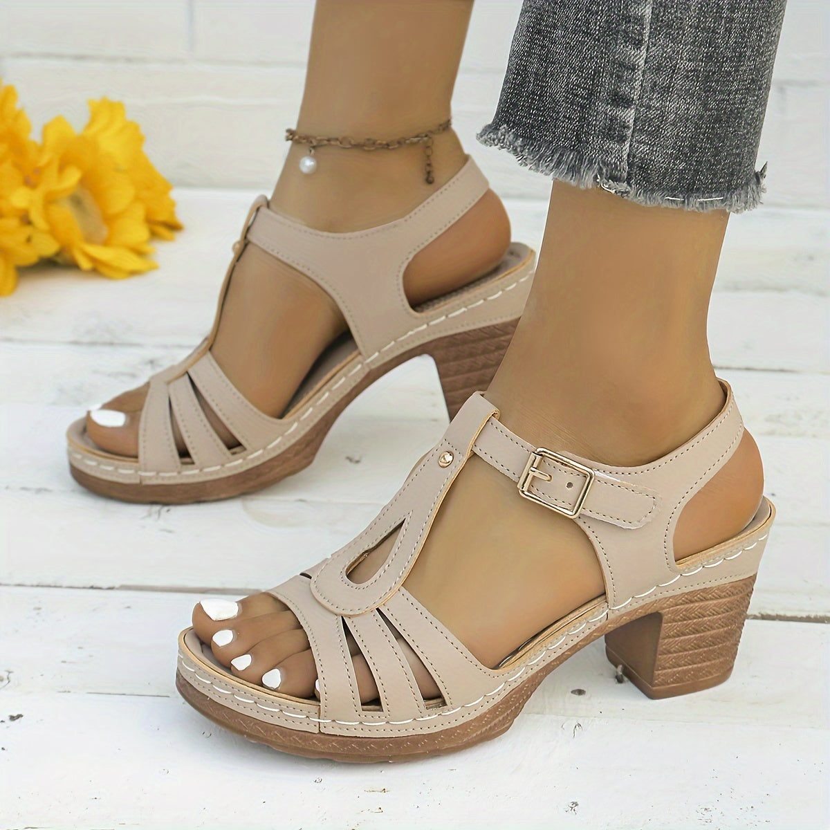 Chic Womens Solid Color Sandals - T-Strap High Heels for Summer - Comfortable Non-Slip Chunky Heels, Perfect for Casual Everyday Style